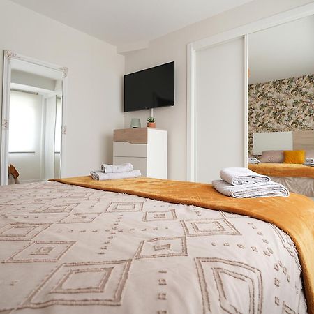 Precioso Apartamento En El Centro De Sanxenxo Buitenkant foto